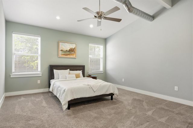 5704 Gloucester LN A, Austin, TX 78723