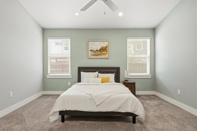 5704 Gloucester LN A, Austin, TX 78723