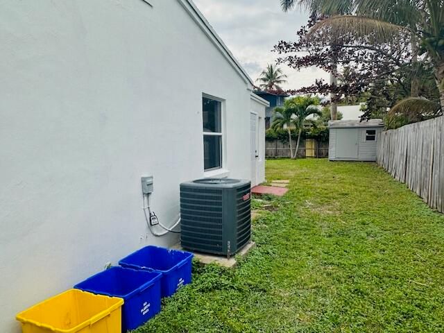 640 Oak Street, Boynton Beach, FL 33435