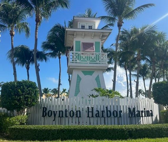 640 Oak Street, Boynton Beach, FL 33435