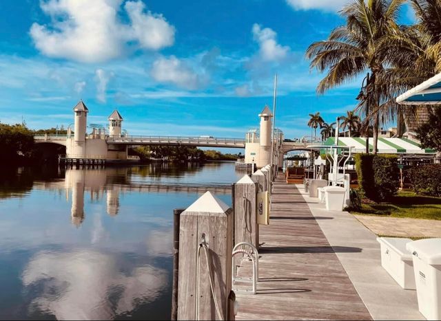 640 Oak Street, Boynton Beach, FL 33435