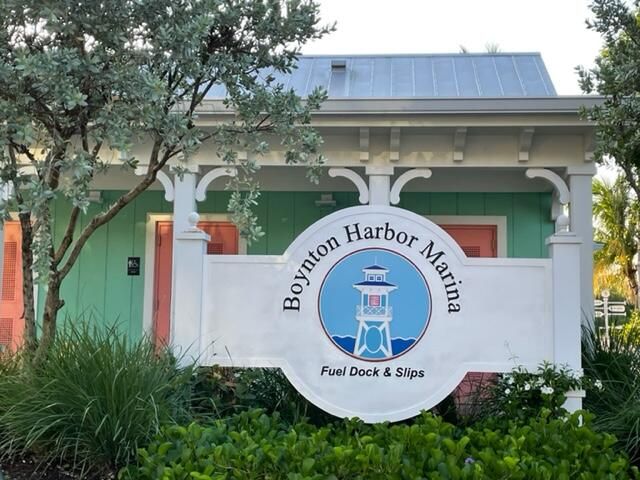 640 Oak Street, Boynton Beach, FL 33435