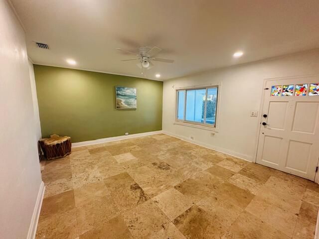 640 Oak Street, Boynton Beach, FL 33435
