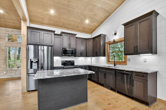 288 Windy Valley Trail, Blue Ridge, GA 30513