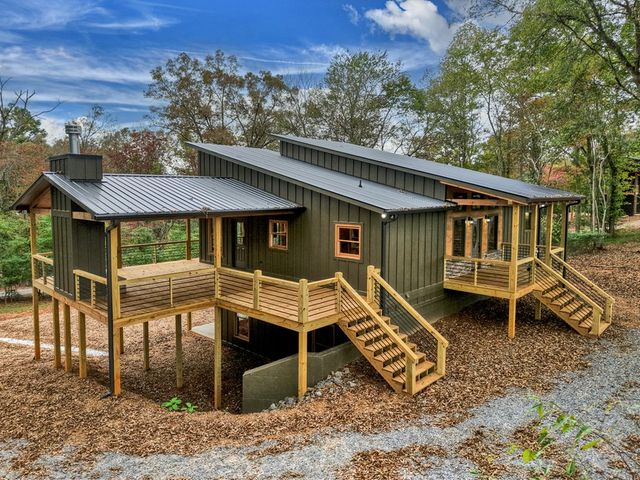 288 Windy Valley Trail, Blue Ridge, GA 30513