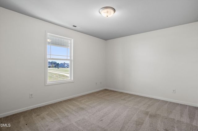 140 Denning Farms Lane, Benson, NC 27504