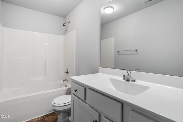 140 Denning Farms Lane, Benson, NC 27504