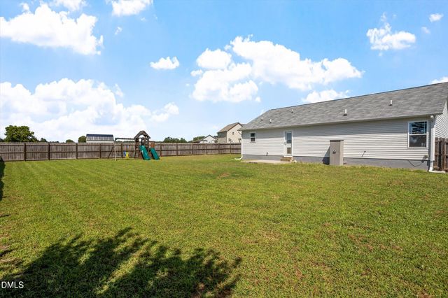 140 Denning Farms Lane, Benson, NC 27504