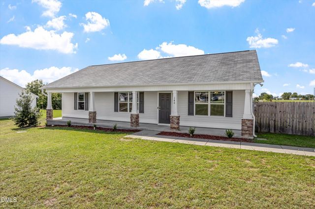 140 Denning Farms Lane, Benson, NC 27504