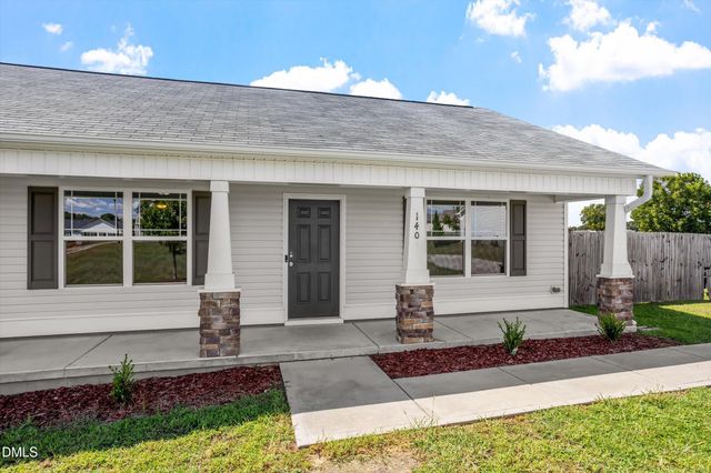 140 Denning Farms Lane, Benson, NC 27504
