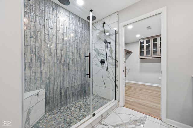 7616 Westfield Boulevard, Indianapolis, IN 46240