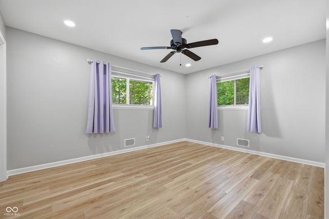 7616 Westfield Boulevard, Indianapolis, IN 46240