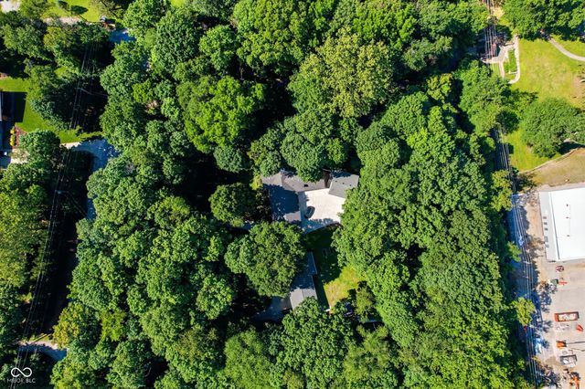 7616 Westfield Boulevard, Indianapolis, IN 46240