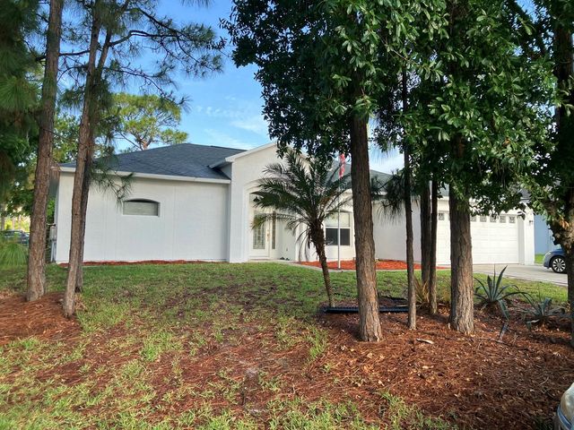 4174 SW Daniff Street, Port St. Lucie, FL 34953