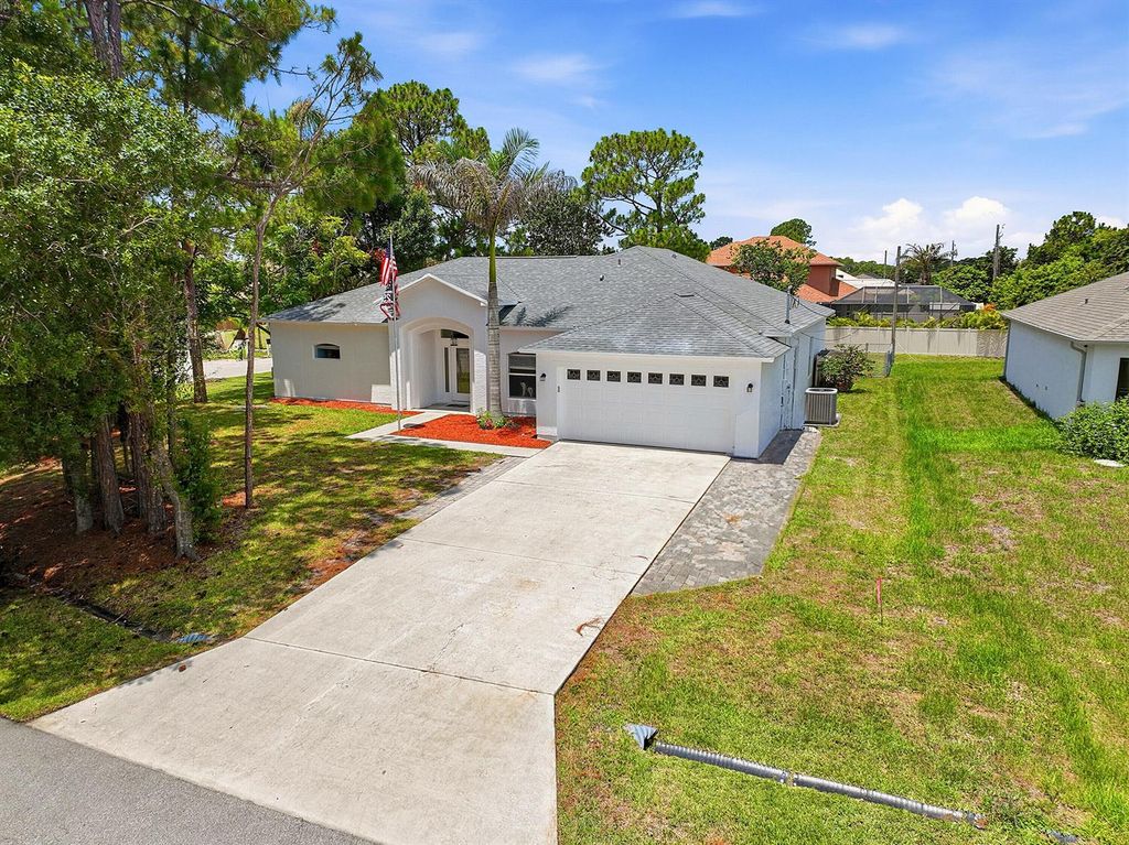 4174 SW Daniff Street, Port St. Lucie, FL 34953