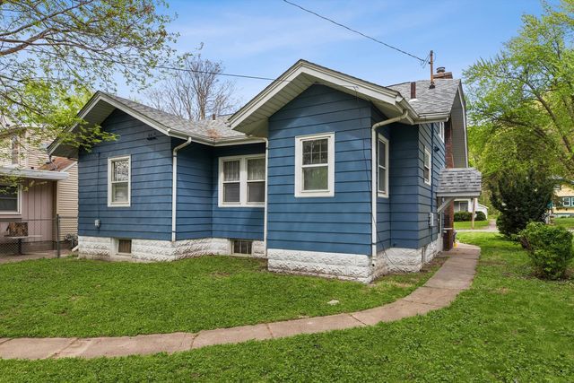928 23rd Street, Rock Island, IL 61201
