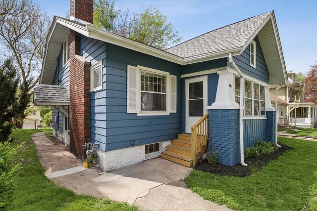 928 23rd Street, Rock Island, IL 61201