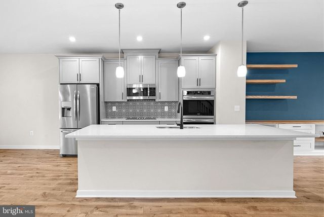 1145 MADEIRA TER SE, Leesburg, VA 20175