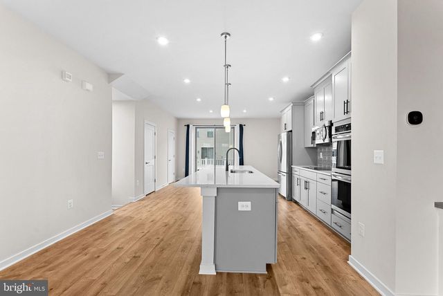 1145 MADEIRA TER SE, Leesburg, VA 20175