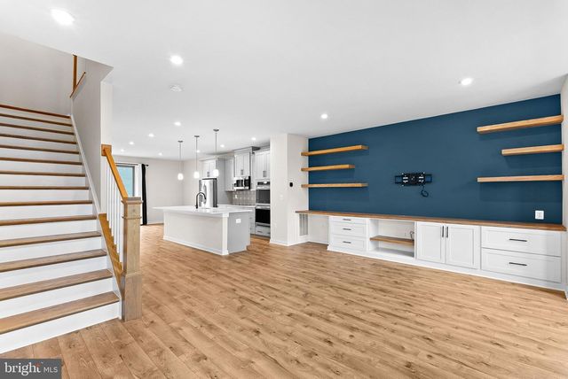 1145 MADEIRA TER SE, Leesburg, VA 20175