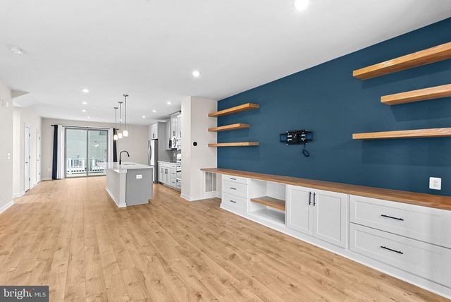 1145 MADEIRA TER SE, Leesburg, VA 20175