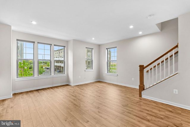 1145 MADEIRA TER SE, Leesburg, VA 20175