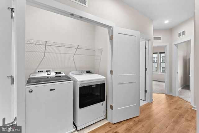 1145 MADEIRA TER SE, Leesburg, VA 20175