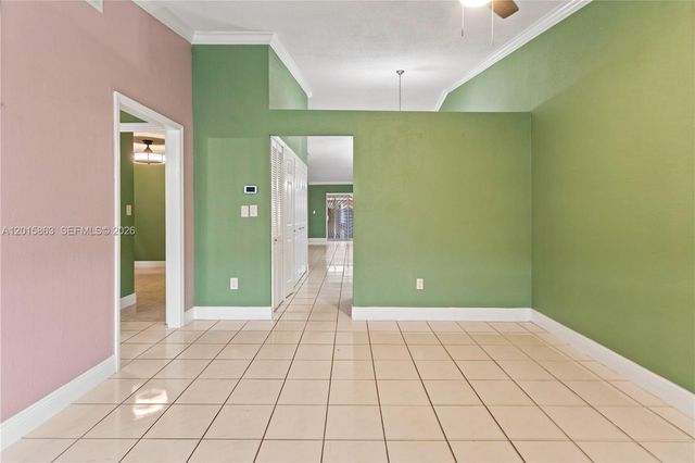 5471 W 27th Court, Hialeah, FL 33016