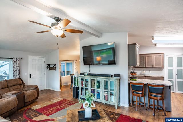 3355 Snow Peak Pl, Lebanon, OR 97355