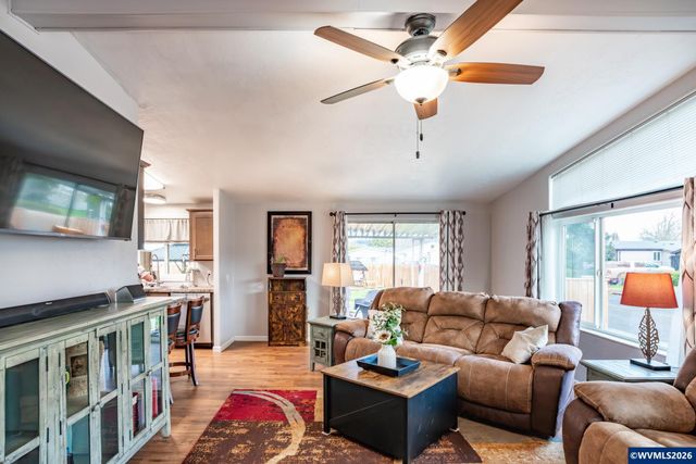 3355 Snow Peak Pl, Lebanon, OR 97355