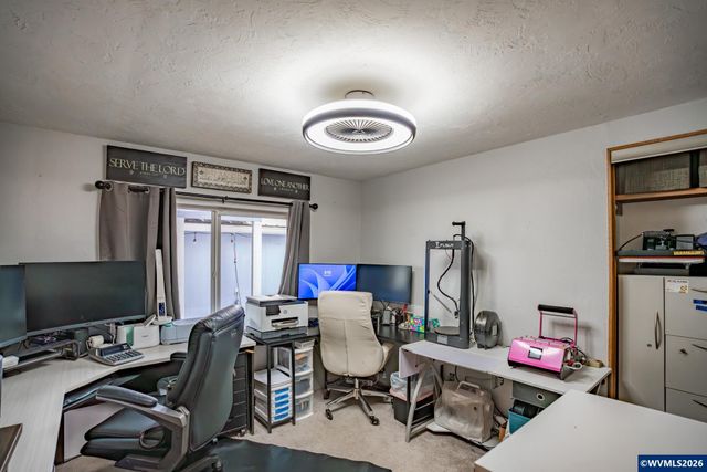 3355 Snow Peak Pl, Lebanon, OR 97355