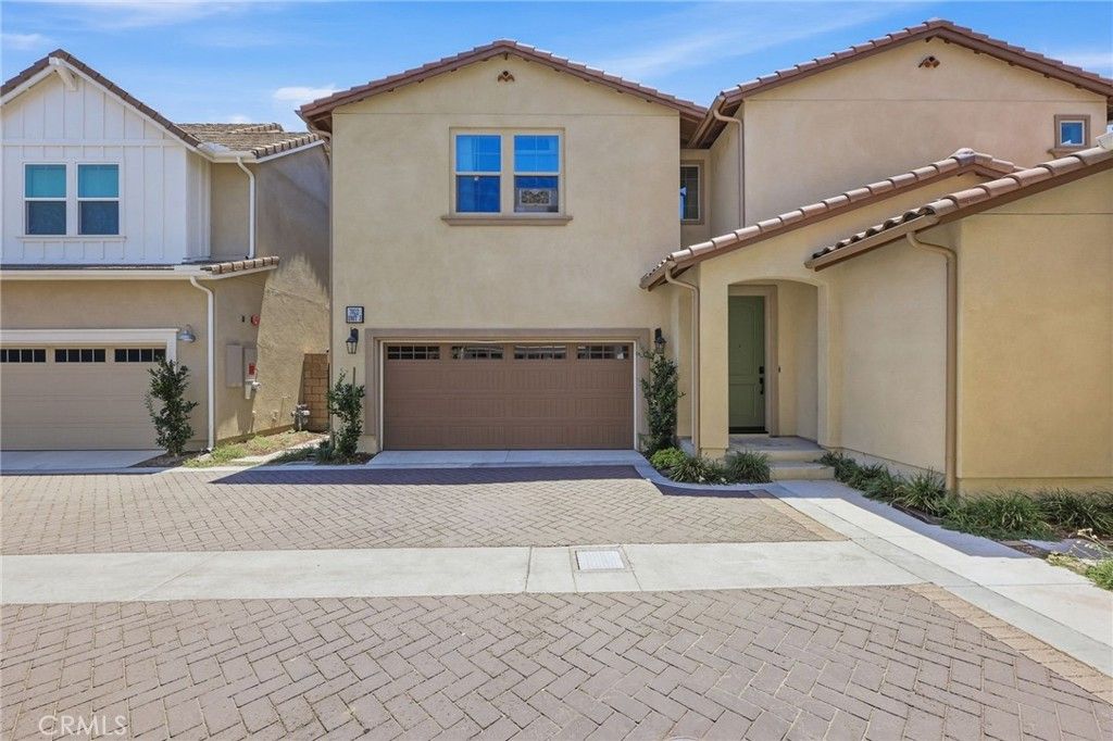 7022 Calla Lily 3, Fontana, CA 92336