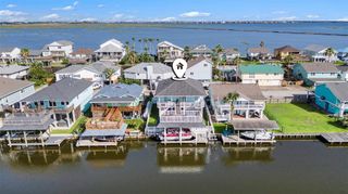 1171 Sailfish Street, Bayou Vista, TX 77563