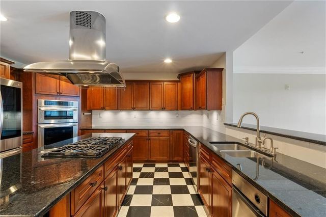 3330 Overland Drive, Roswell, GA 30075