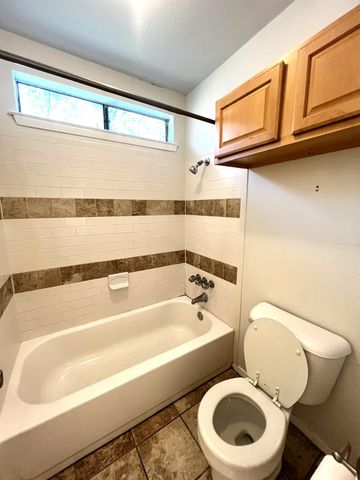 1620 Waterston Ave 105, Austin, TX 78703