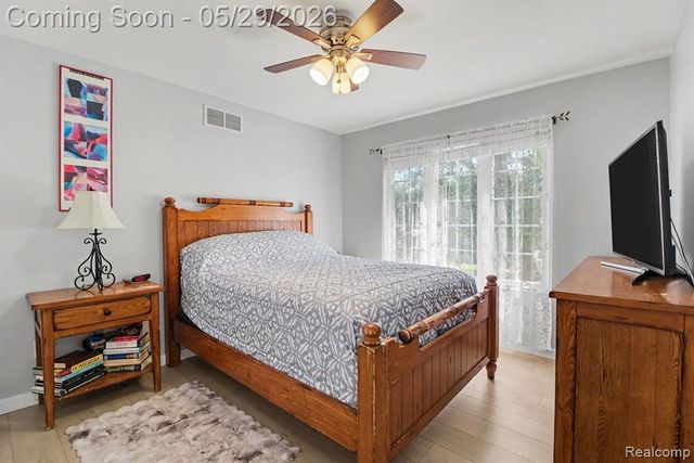 26633 Rialto Street, Madison Heights, MI 48071