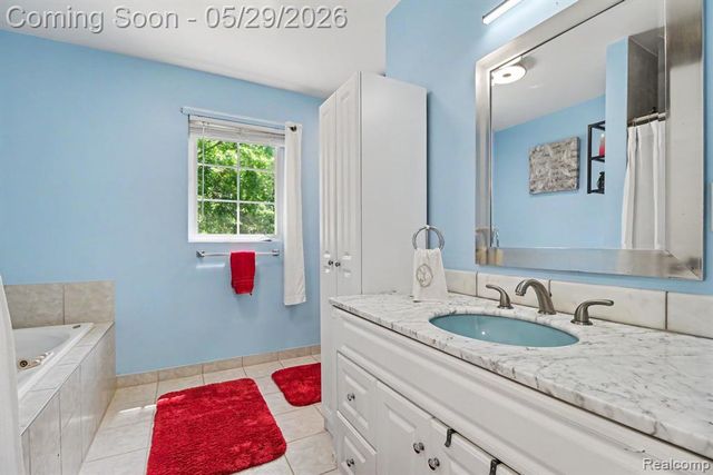 26633 Rialto Street, Madison Heights, MI 48071