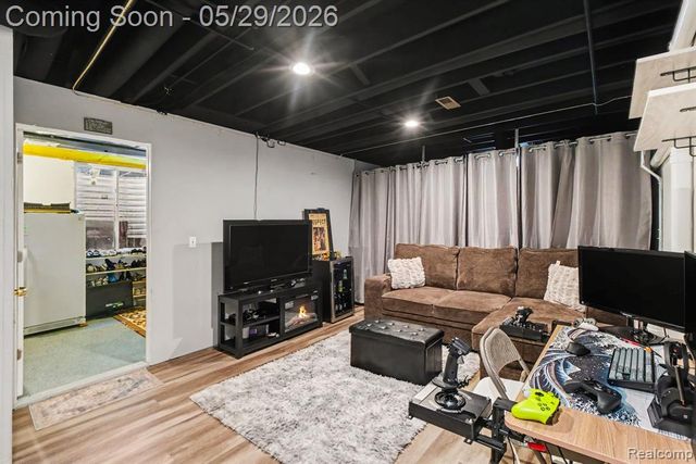 26633 Rialto Street, Madison Heights, MI 48071