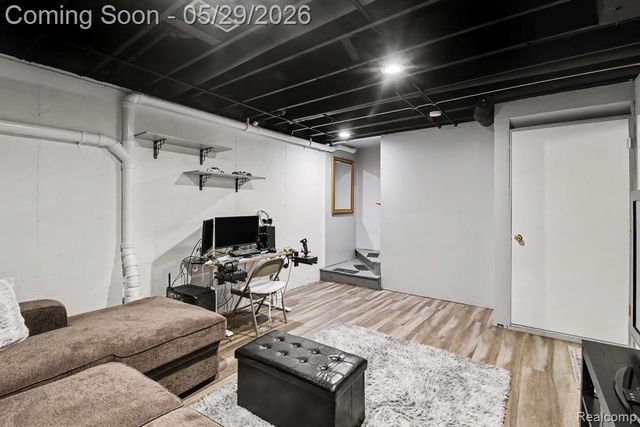 26633 Rialto Street, Madison Heights, MI 48071