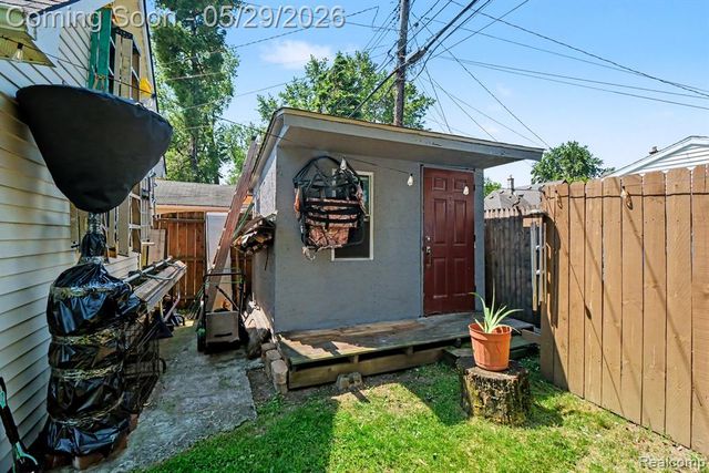 26633 Rialto Street, Madison Heights, MI 48071
