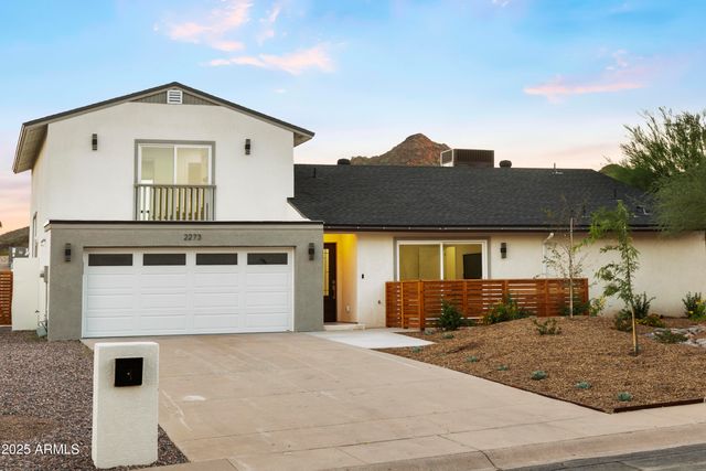 2273 E Clinton Street, Phoenix, AZ 85028