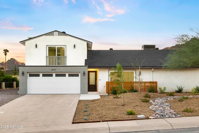 2273 E Clinton Street, Phoenix, AZ 85028