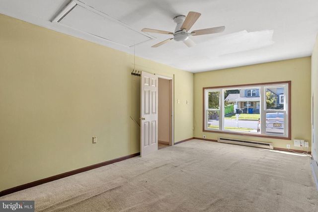 55 GREENWICH DR, Westampton, NJ 08060