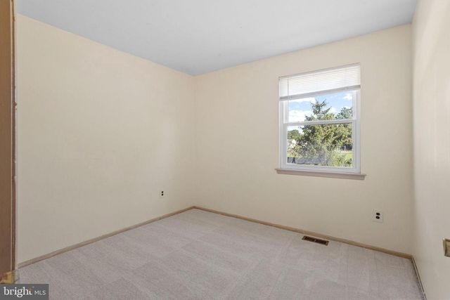 55 GREENWICH DR, Westampton, NJ 08060