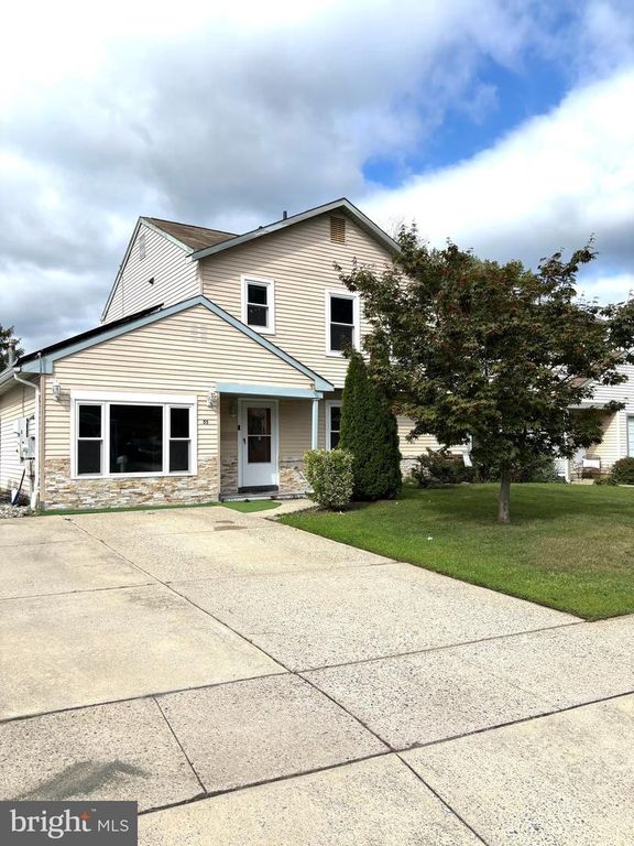 55 GREENWICH DR, Westampton, NJ 08060