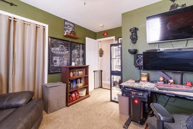 208 S Dacona Dr, Pueblo West, CO 81007