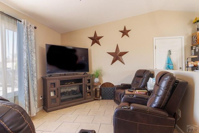 208 S Dacona Dr, Pueblo West, CO 81007