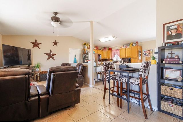 208 S Dacona Dr, Pueblo West, CO 81007