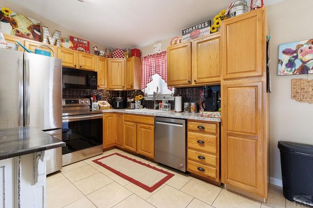 208 S Dacona Dr, Pueblo West, CO 81007