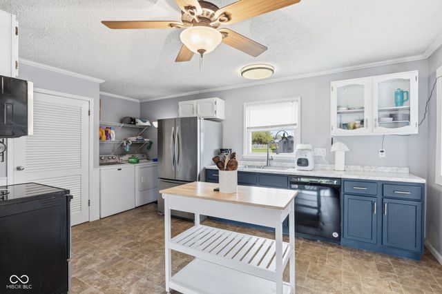 5456 E Main Street, Avon, IN 46123